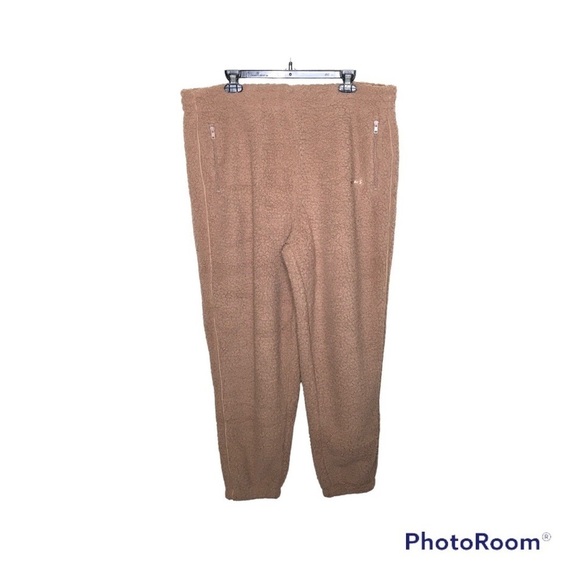 NWT SKIMS Cozy Knit High Waisted Sherpa Jogger Tigers Eye XL - Picture 14 of 16